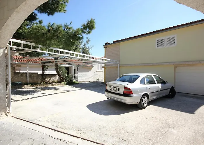 And With Parking Space - 6767 3*