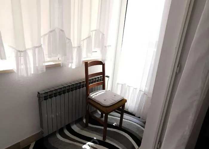 Гостевой дом And With Parking Space - 6767 Макарска