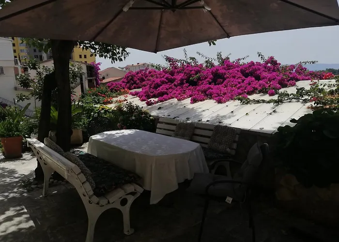 And With Parking Space - 6767 招待所