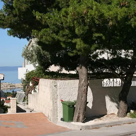 And With Parking Space - 6767 Makarska