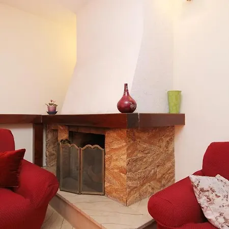 Konukevi And With Parking Space - 6767 3*