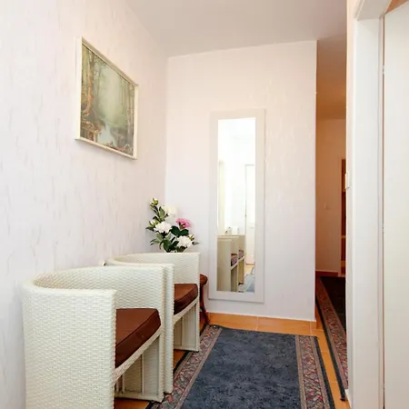 And With Parking Space - 6767 Konukevi