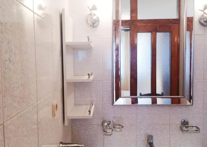 And With Parking Space - 6767 3* Makarska